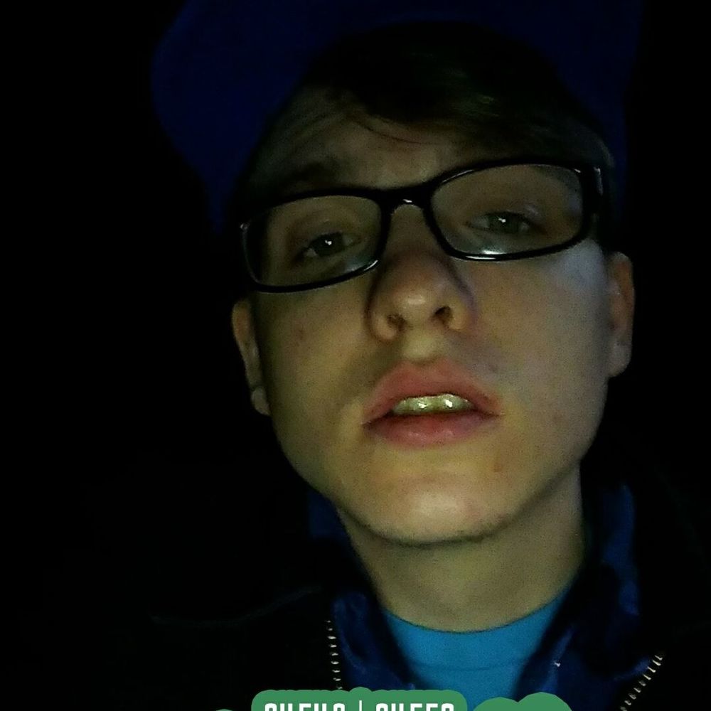 Meet your Posher, Dylan